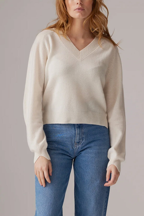 Cocolina V-Neck Cashmere Sweater