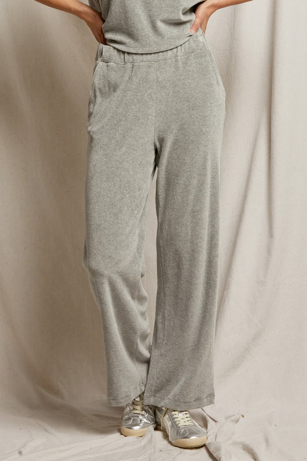 Holly Velour Wide Leg Sweatpant