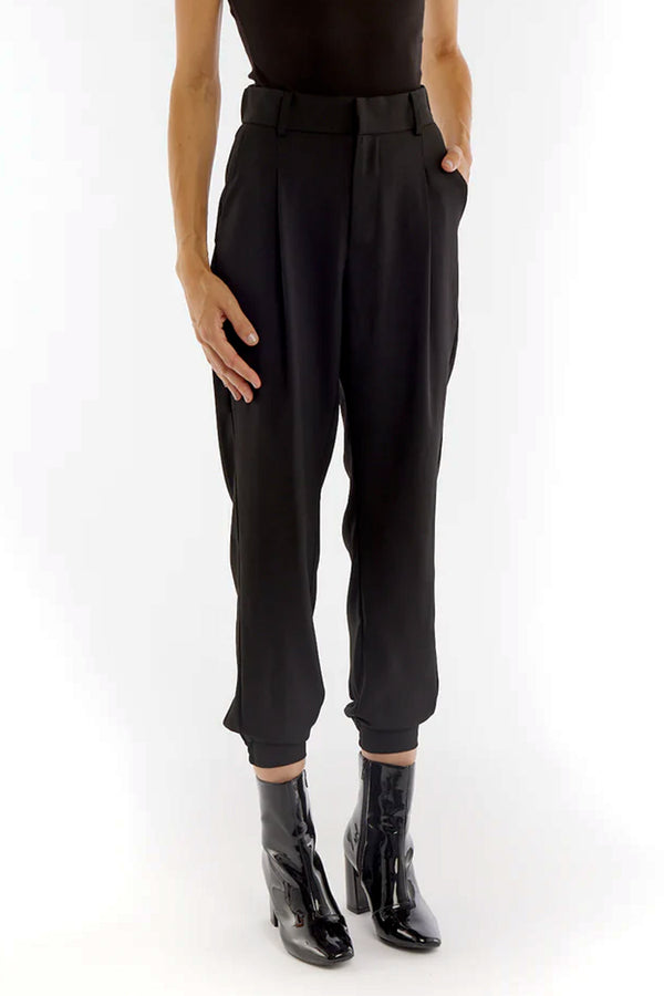 Paloma Pleated Pant